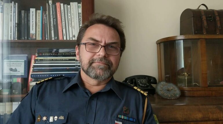 hm. Piotr Nowacki